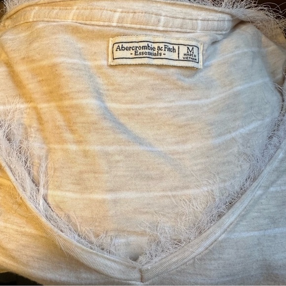 Abercrombie & Fitch A&F Long Sleeve V-Neck Striped Tunic Fringe Accent M - Picture 3 of 10